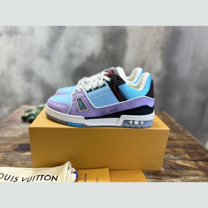l**is V*t*n sneakers